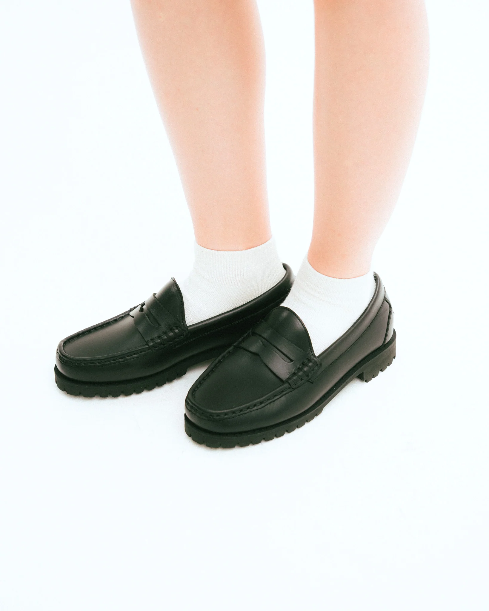 Toba Black - Image 3